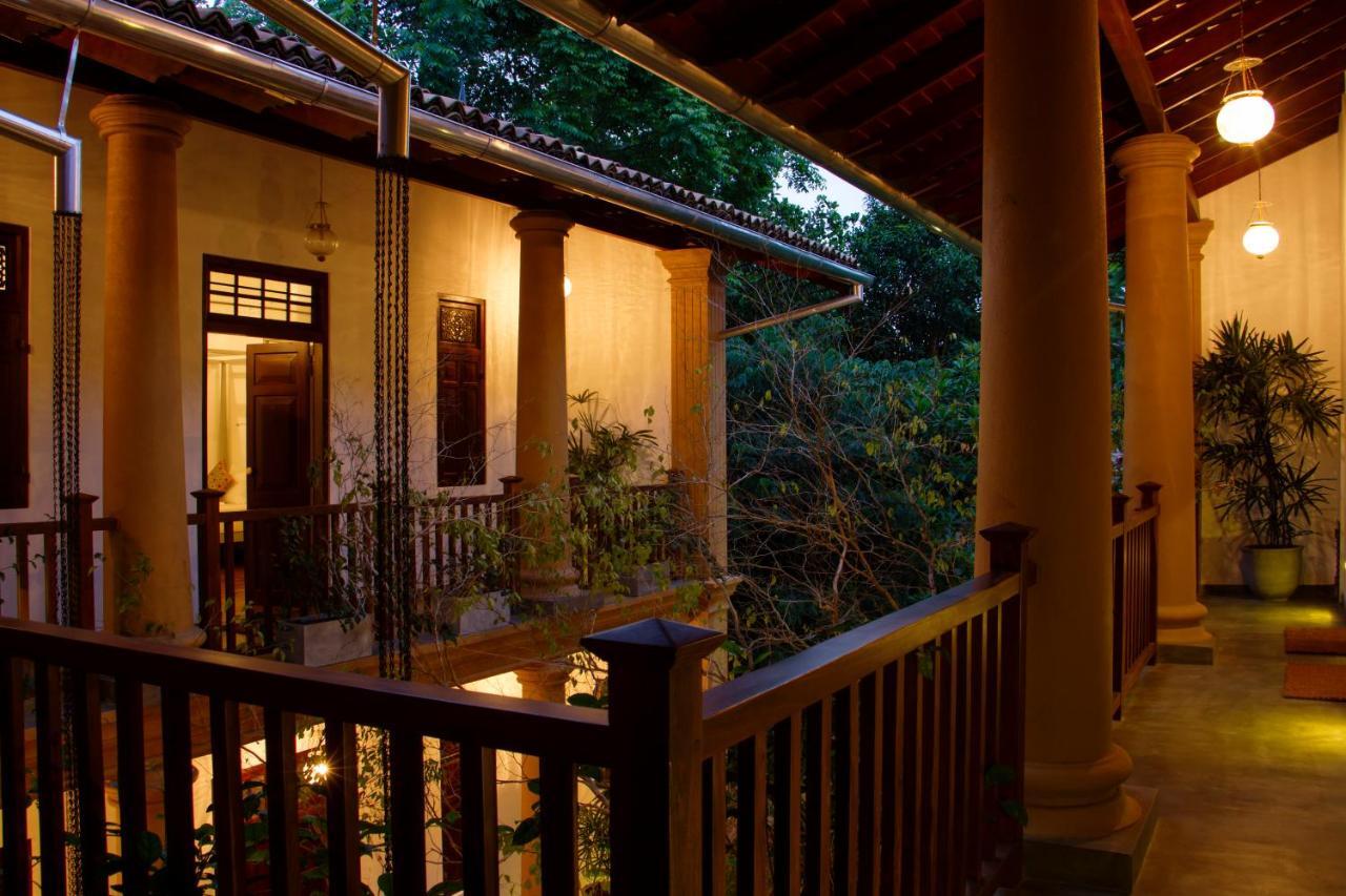 Sri Yoga Shala Bed and Breakfast Unawatuna Esterno foto